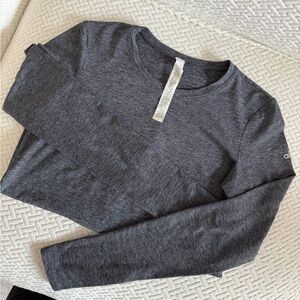Alo Finesse Long Sleeve Top - Dark Heather Grey
